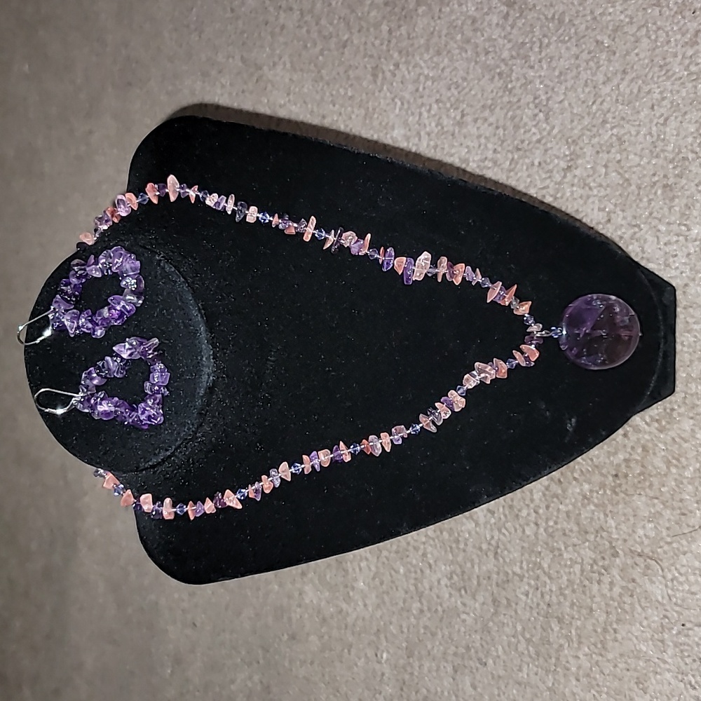 Gemstone necklace and earrings